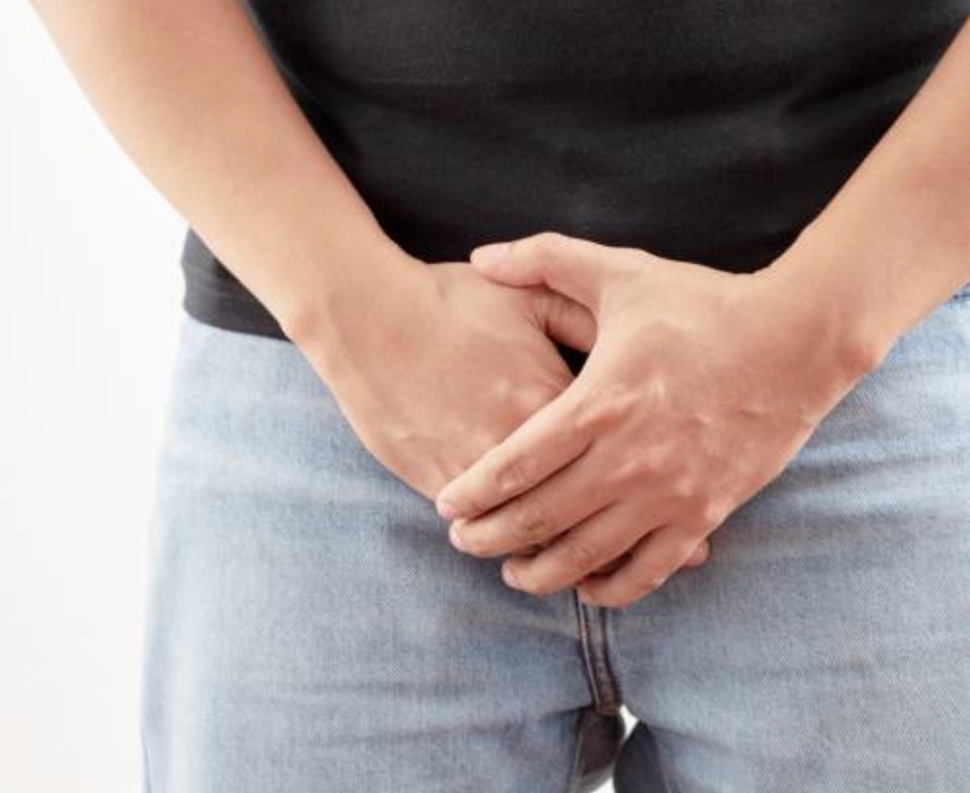 Chinês tem pênis amputado após anel de metal ficar preso no membro por 6 meses