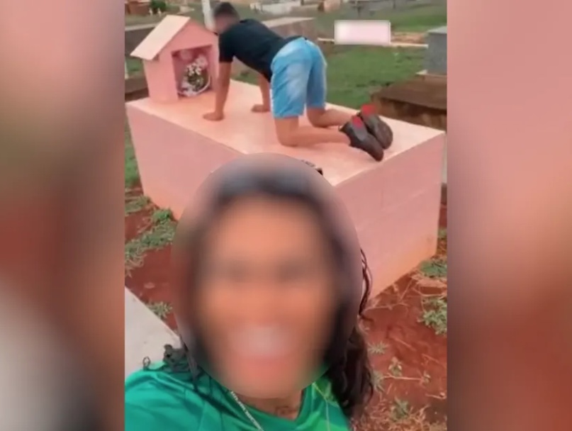 Vídeo: Dupla é presa por violar sepultura de criança ao dançar funk sobre túmulo