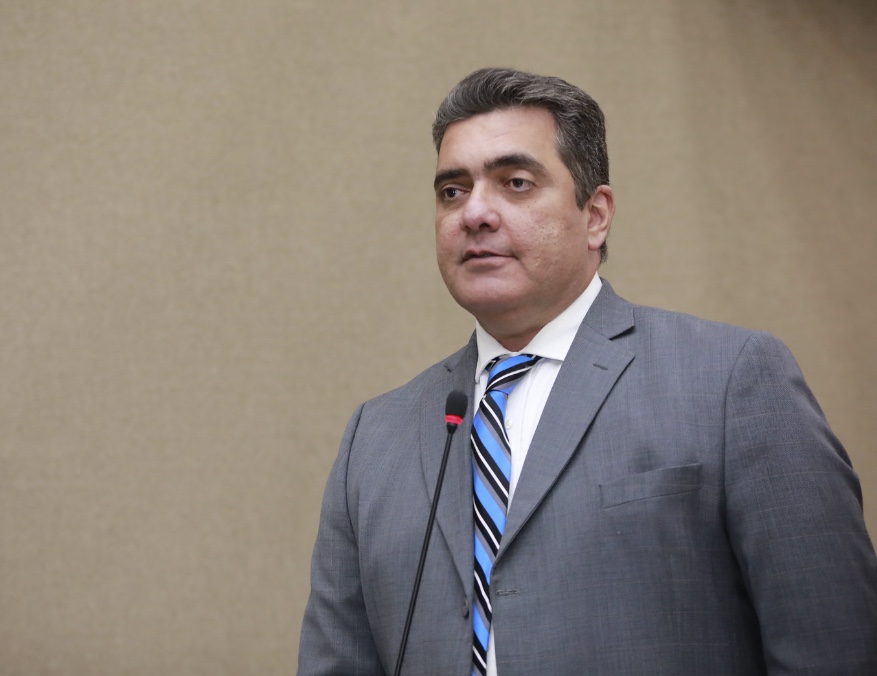 Deputado Abdala Fraxe se articula para ser vice-presidente da Aleam