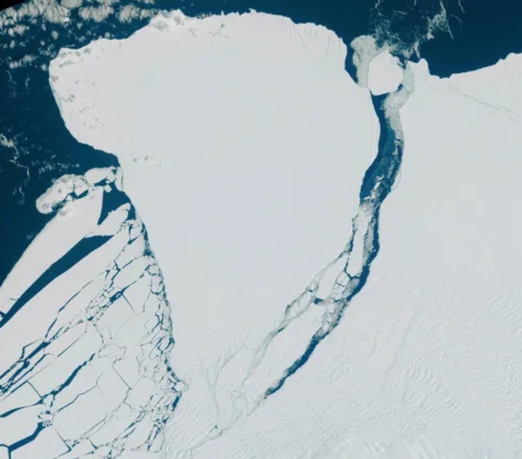 Iceberg gigante do tamanho da cidade de São Paulo se desprende da Antártica