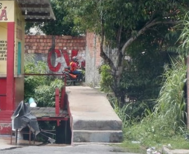 Facção amedronta moradores com 'recado' em rua de Manaus