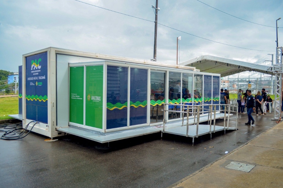 Unidades móveis do PAC ampliam atendimentos em duas zonas de Manaus