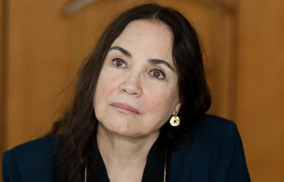 Regina Duarte ironiza situação do povo Yanomami e artistas rebatem