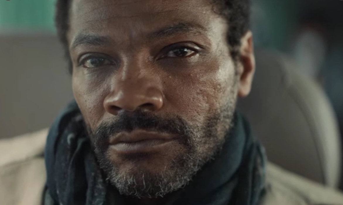 Ator da série ‘Lupin’, Adama Niane morre aos 56 anos