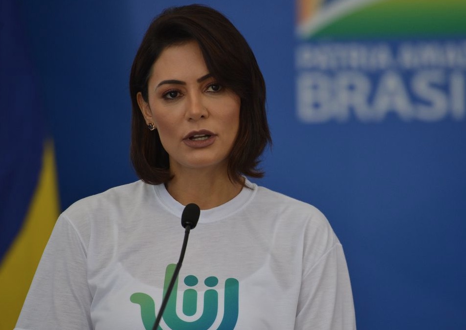 Michelle Bolsonaro responde oposição sobre possibilidade de ser candidata em 2026