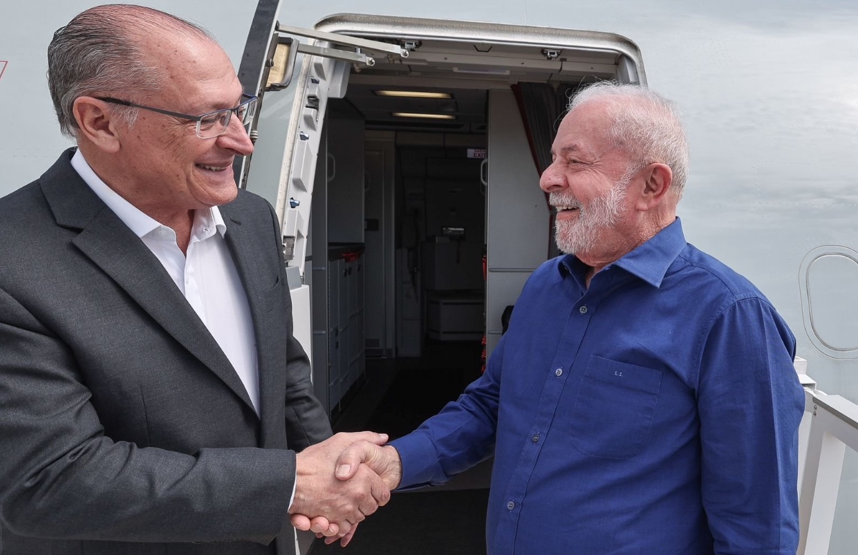 Lula embarca para os Estados Unidos para encontro com Biden