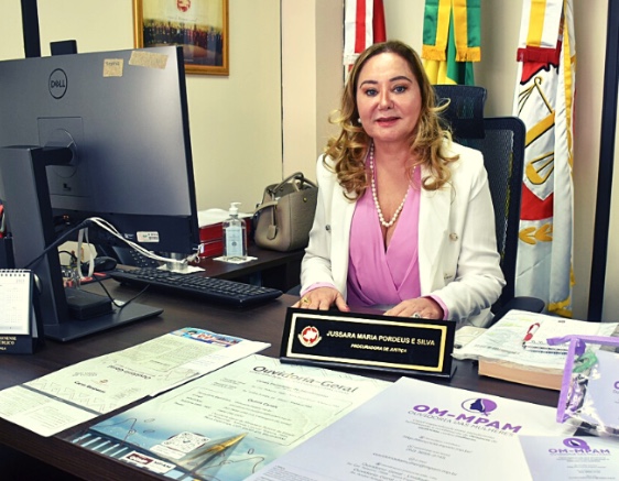 Procuradora Jussara Pordeus é aclamada em eleição para Ouvidor-Geral do MP