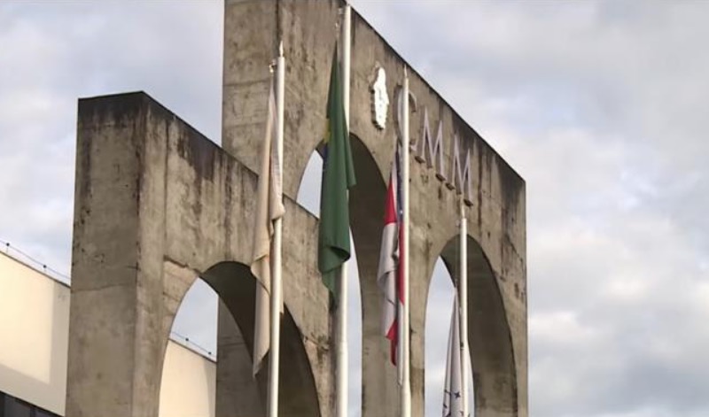 Câmara Municipal de Manaus faz pouco caso com memória de Amazonino