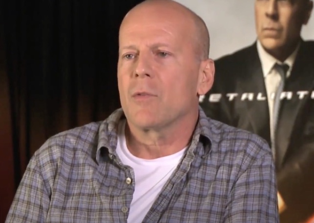 Bruce Willis tem piora e mulher do ator emite comunicado: ‘doloroso’