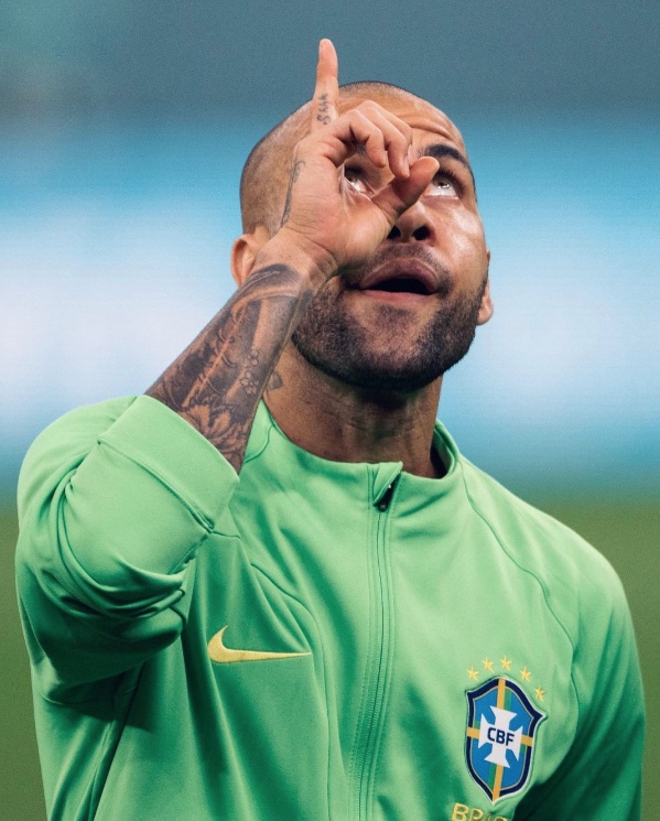 Justiça adia decisão e só define futuro de Daniel Alves na semana que vem