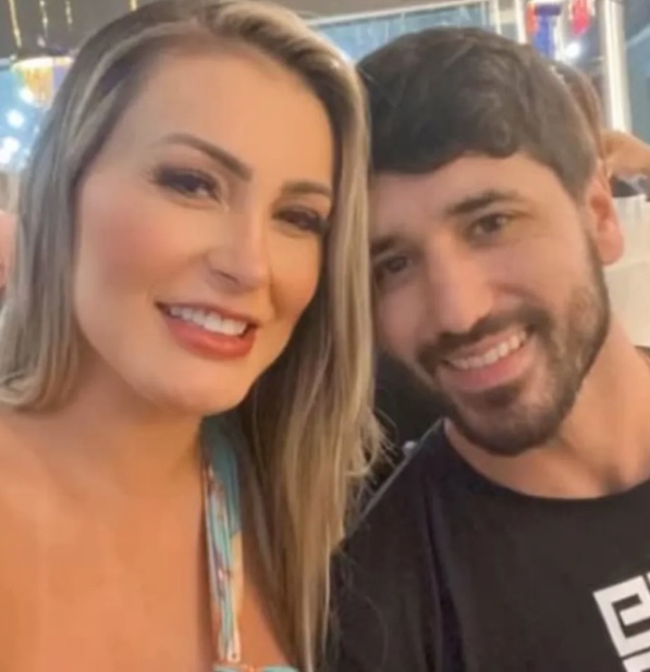 Andressa Urach vive affair com gringo: ‘está me fazendo super bem’