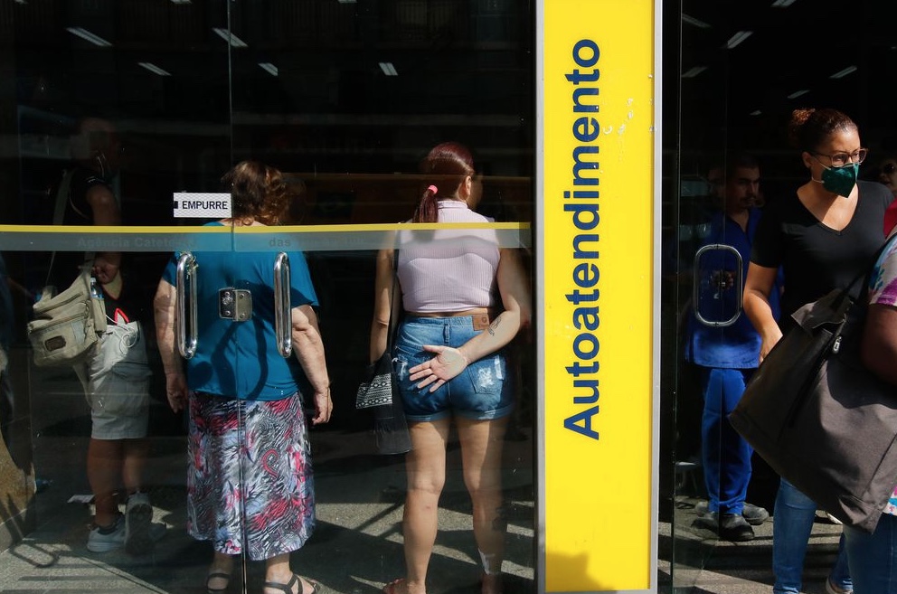 Bancos reabrem nesta quarta; confira horários de funcionamento