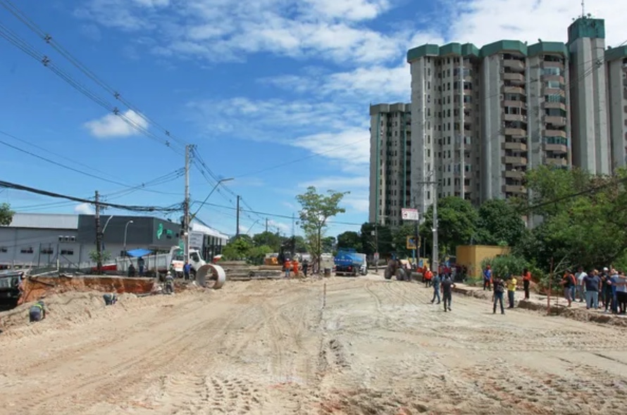 Interditado para obra, trecho da Djalma é liberado nesta quinta