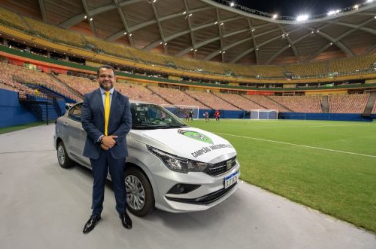 Manaus FC recebe carro zero quilômetro como premiação da CBF