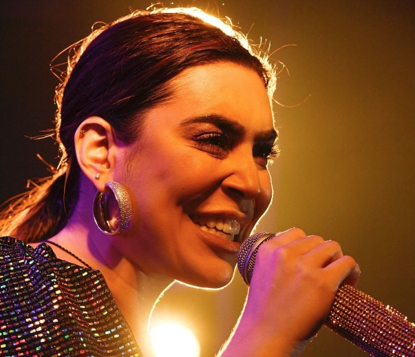 Prefeito contrata Naiara Azevedo por R$ 230 mil para show no Amazonas