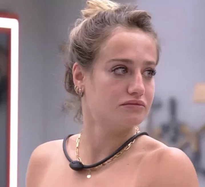 Biomédicos divulgam nota de repúdio contra fala de Bruna Griphao no BBB 23