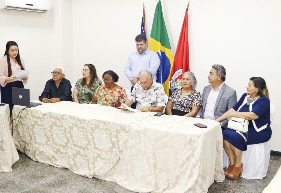 Nova diretora da Associação Amazonense do MP toma posse 