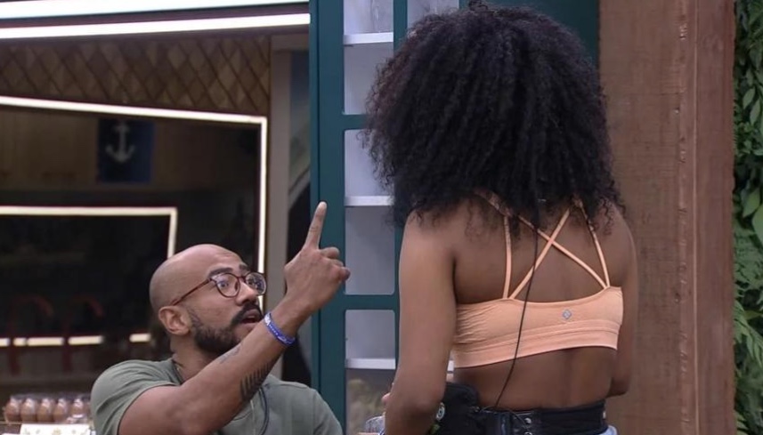 BBB23: Marvvila e Alface se desentendem na cozinha: 'sou muito otária mesmo'