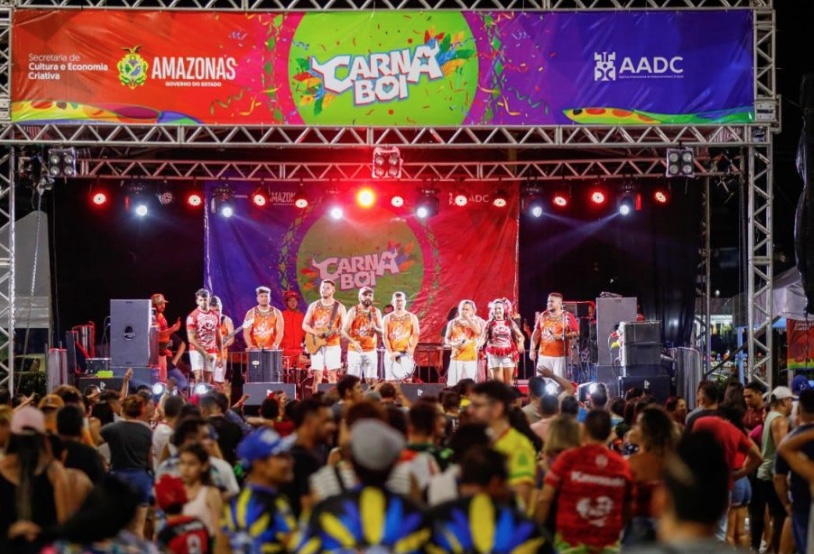 Pessoas com deficiência têm espaço exclusivo no Carnaboi