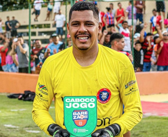 Caboco do Jogo contra o Princesa, Douglas se emociona em retorno ao futebol