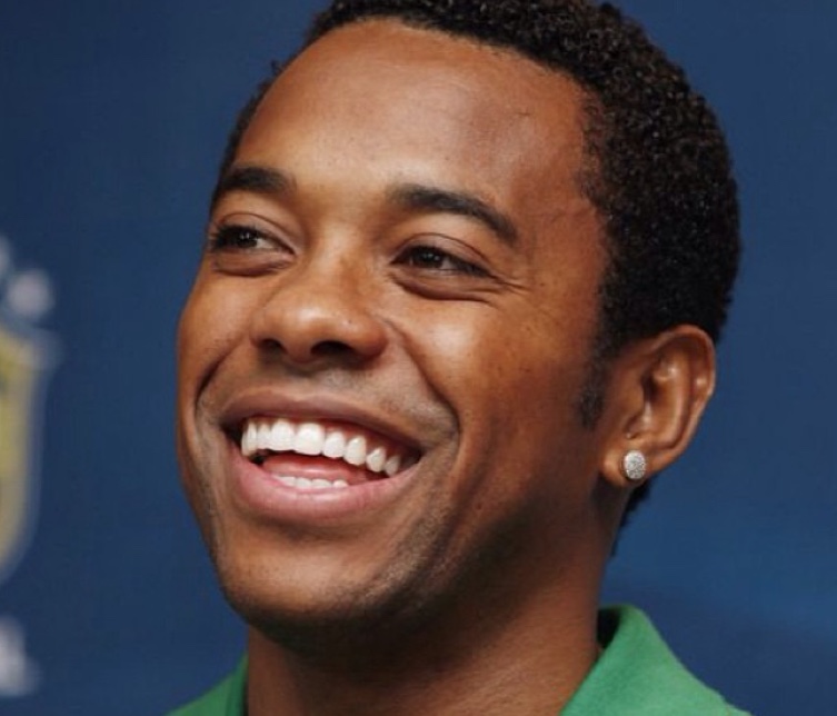 MPF defende prisão de Robinho e entrega endereços do ex-jogador