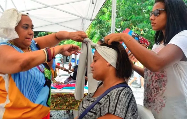 Câmara aprova projeto de crédito para mulheres negras e de baixa renda