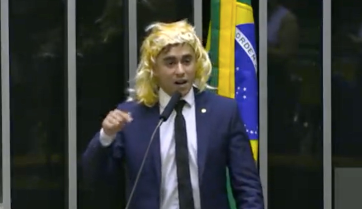 Deputados vão pedir cassação de Nikolas Ferreira por fala transfóbica