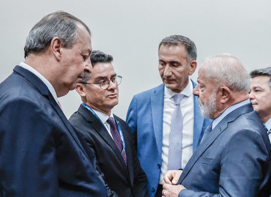 David recebe de Lula garantia de liberação de recursos para obras em Manaus