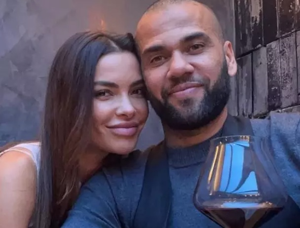 Joana Sanz confirma fim de casamento com Daniel Alves em carta aberta 