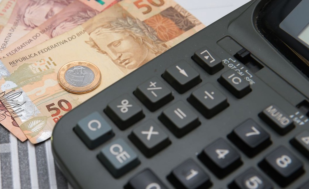 PIB do Brasil tem previsão de crescimento reduzida para 1,61% neste ano