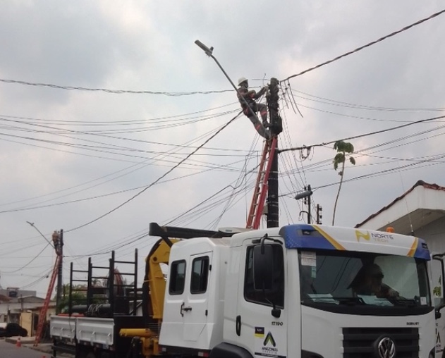Oito bairros terão falta de energia nesta quarta em Manaus 