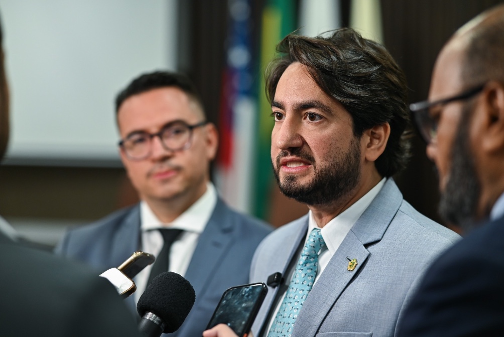 CPI divulga contato para receber denúncias contra Águas de Manaus