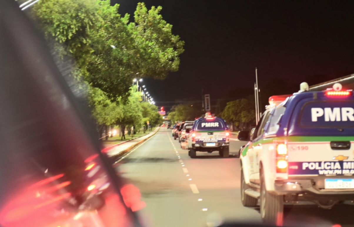 Esposa esfaqueia marido após ter celular quebrado durante briga