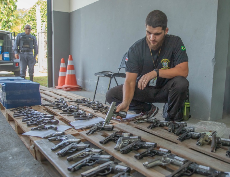 Justiça encaminha 200 armas para destruição no Amazonas