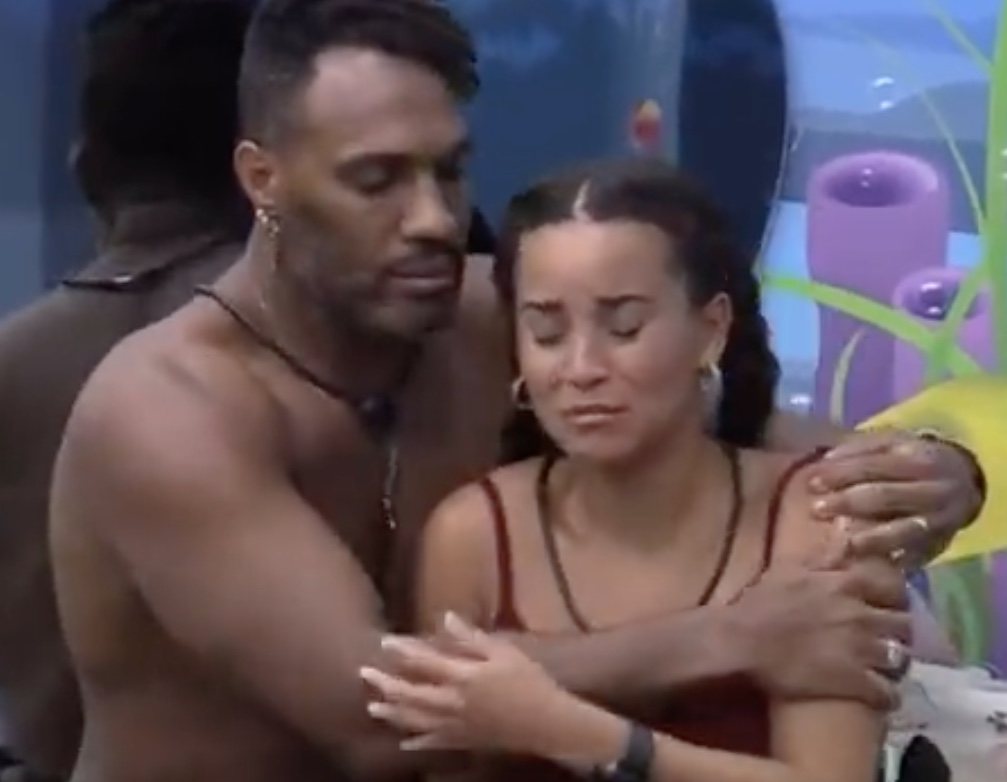 BBB23: Domitila chora por críticas de rivais