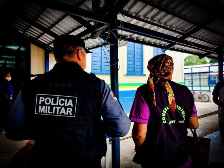 Adolescentes são apreendidos suspeitos de planejar ataque em escola do Amazonas