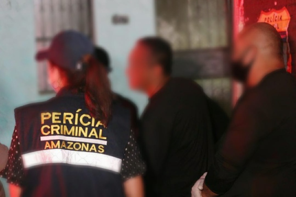 Suspeito de aliciar criança deficiente morre após ser estuprado e espancado por populares em Manaus