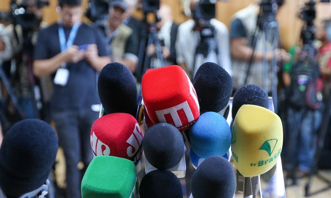 Dia do jornalista: como frear escalada da violência contra profissão