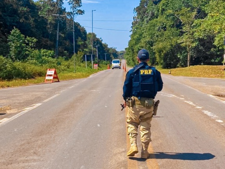 Imigrantes tentam entrar no Amazonas ilegalmente e são detidos pela PRF