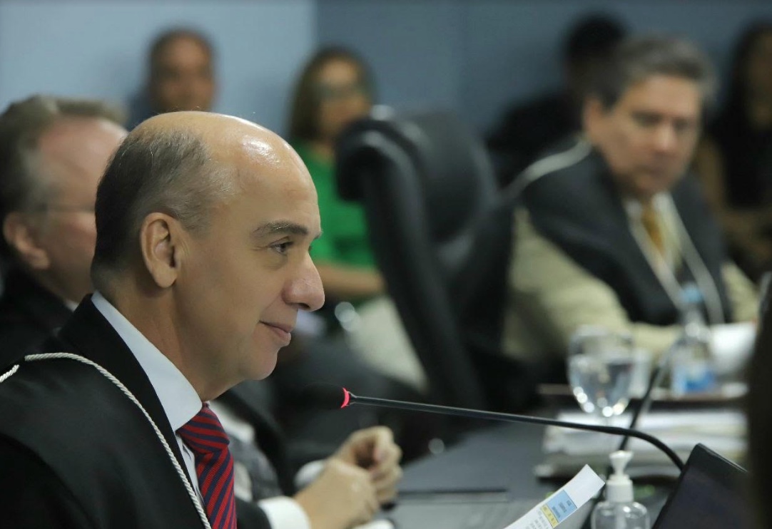 TCE multa ex-presidente de Câmara Municipal em mais de R$ 500 mil