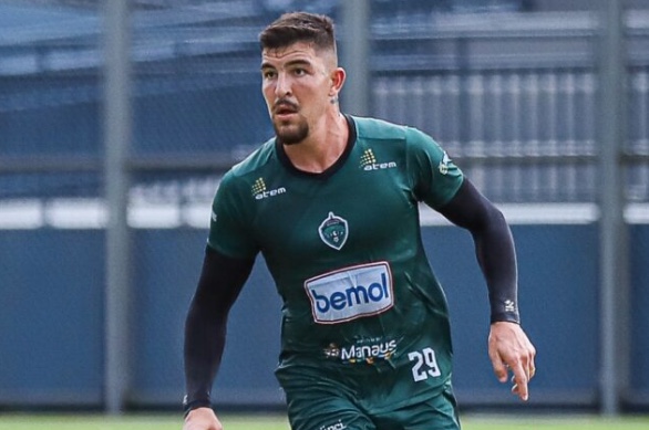 Autor de gol, Charles destaca relevância de jogo-treino no Manaus