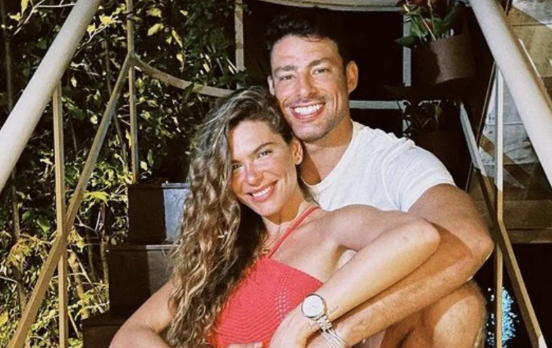 Cauã Reymond comenta fim do casamento com Mariana Goldfarb