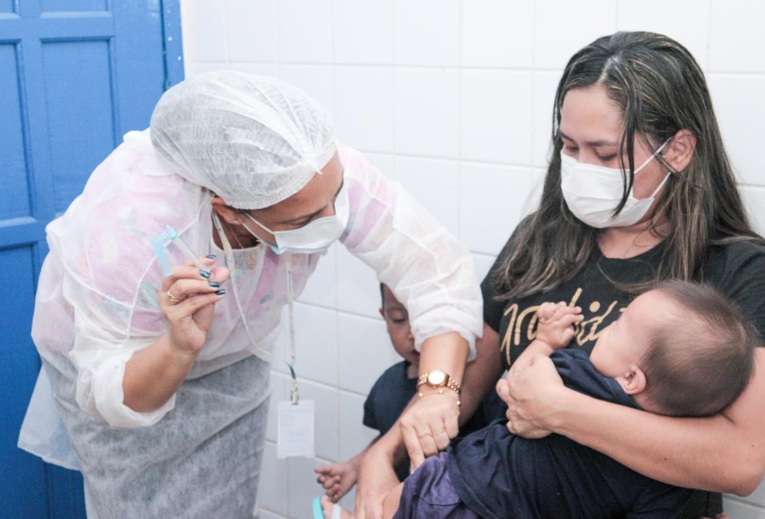 Manaus tem 9 pontos de vacinação contra Covid neste sábado 