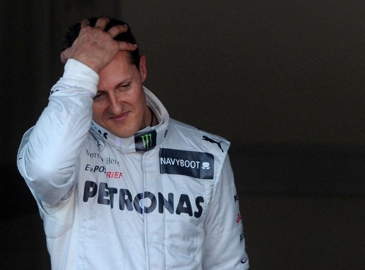 Revista se desculpa por simular entrevista com Schumacher