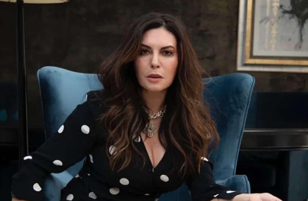 Márcia Goldschmidt descobre que silicone rompeu e será operada às pressas