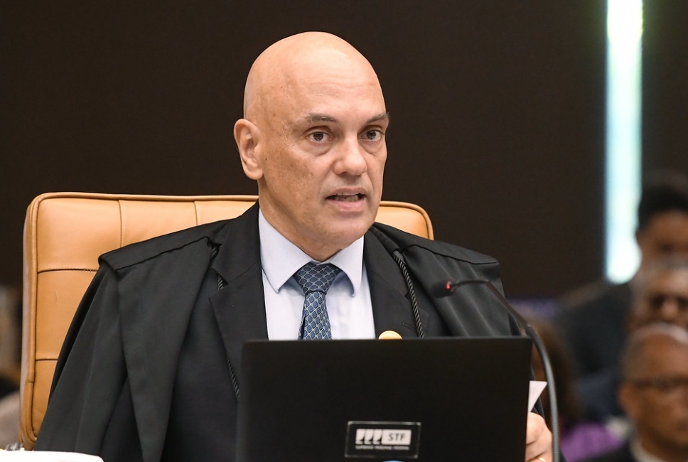 Moraes determina retirada de anúncios online sobre o PL das Fake News