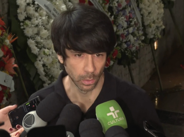 João Lee fala dos últimos momentos com a mãe, a cantora Rita Lee 