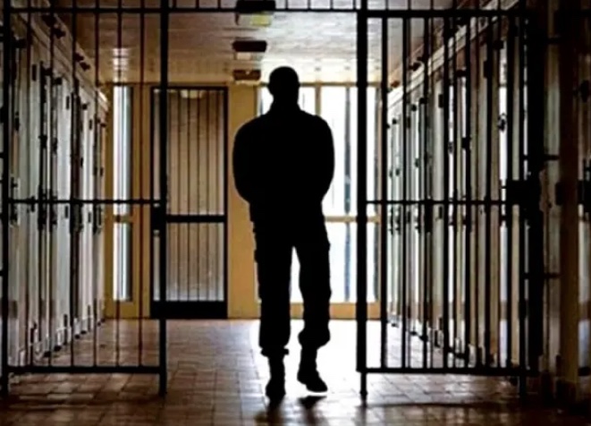 Acusada de matar mulher grávida é condenada a 19 anos de prisão