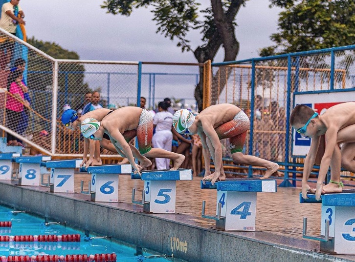 Sesi recebe campeonato de natação de iniciantes e aspirantes neste sábado 