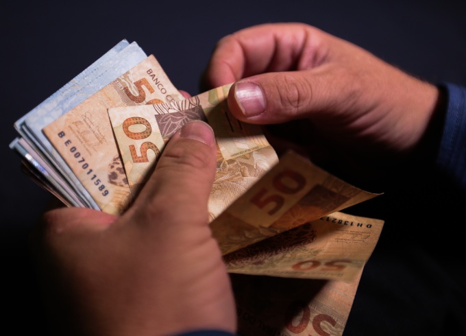 Motorista é condenado a indenizar casal de motociclistas vítima de acidente